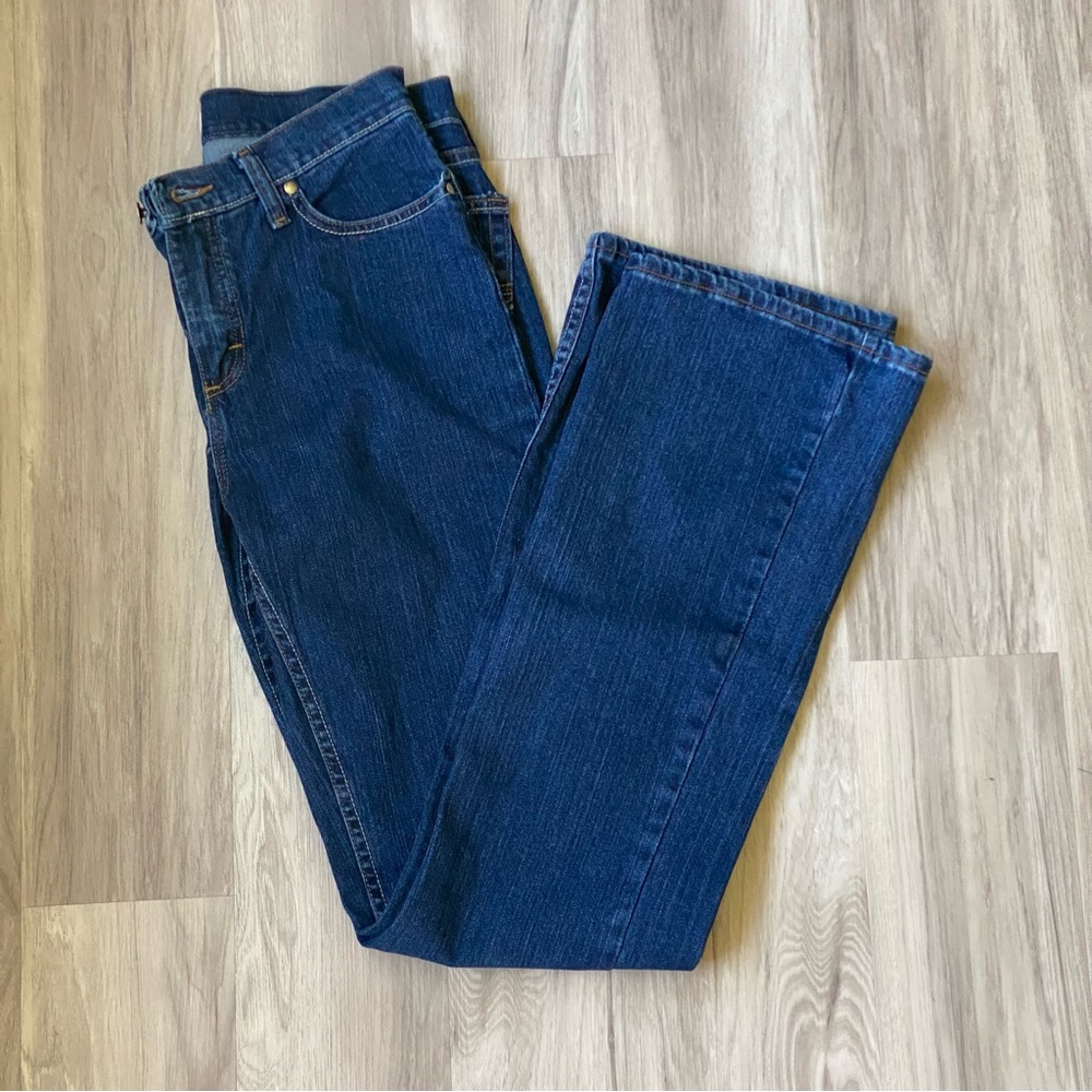 Wrangler// high waisted boot cut jeans// women’s 6x34